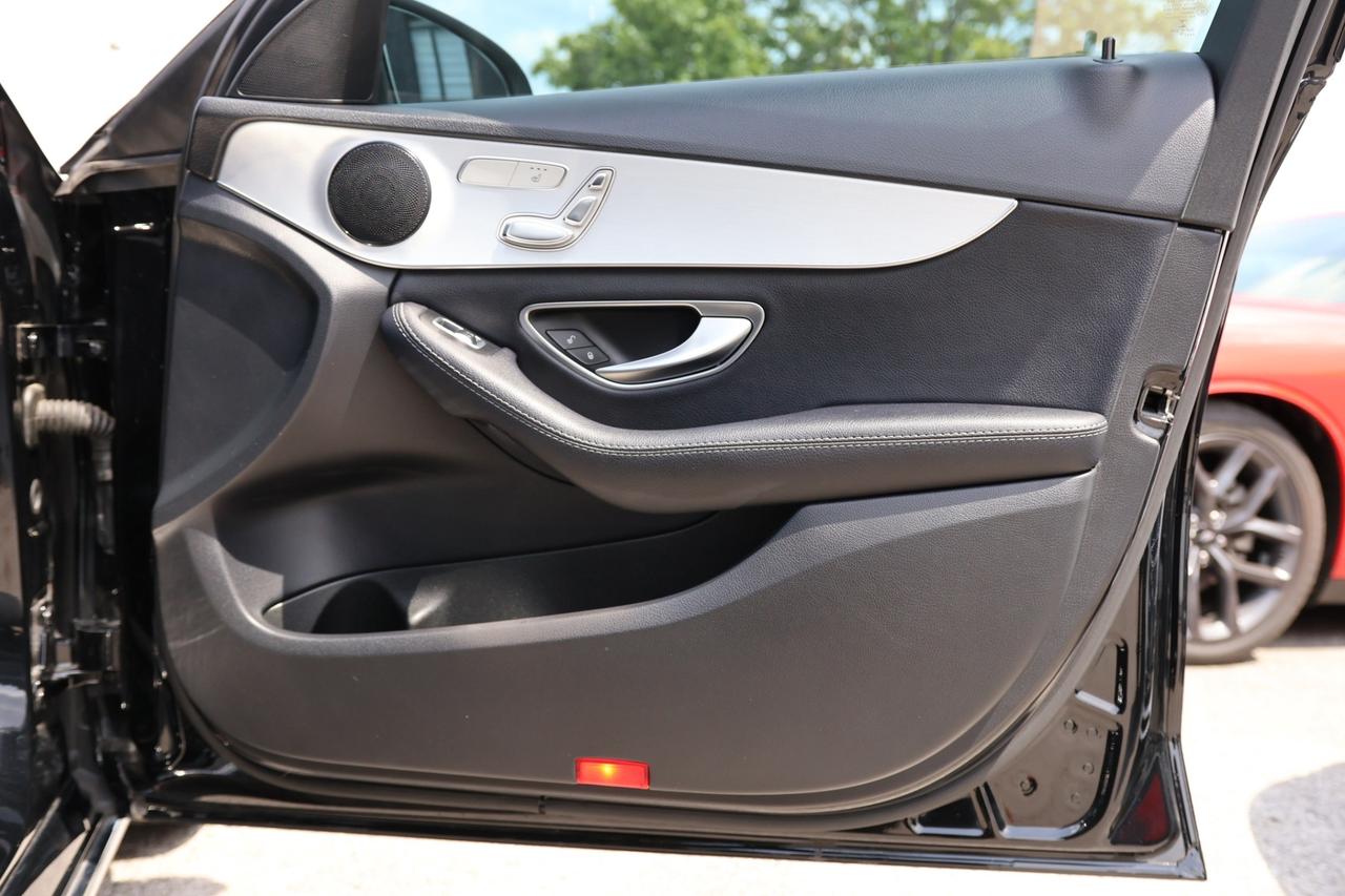 2018 Mercedes-Benz C-Class C300-4MATIC-AMG/NAV/B CAM/PANOROOF/BLIS/P SENSORS/ Photo
