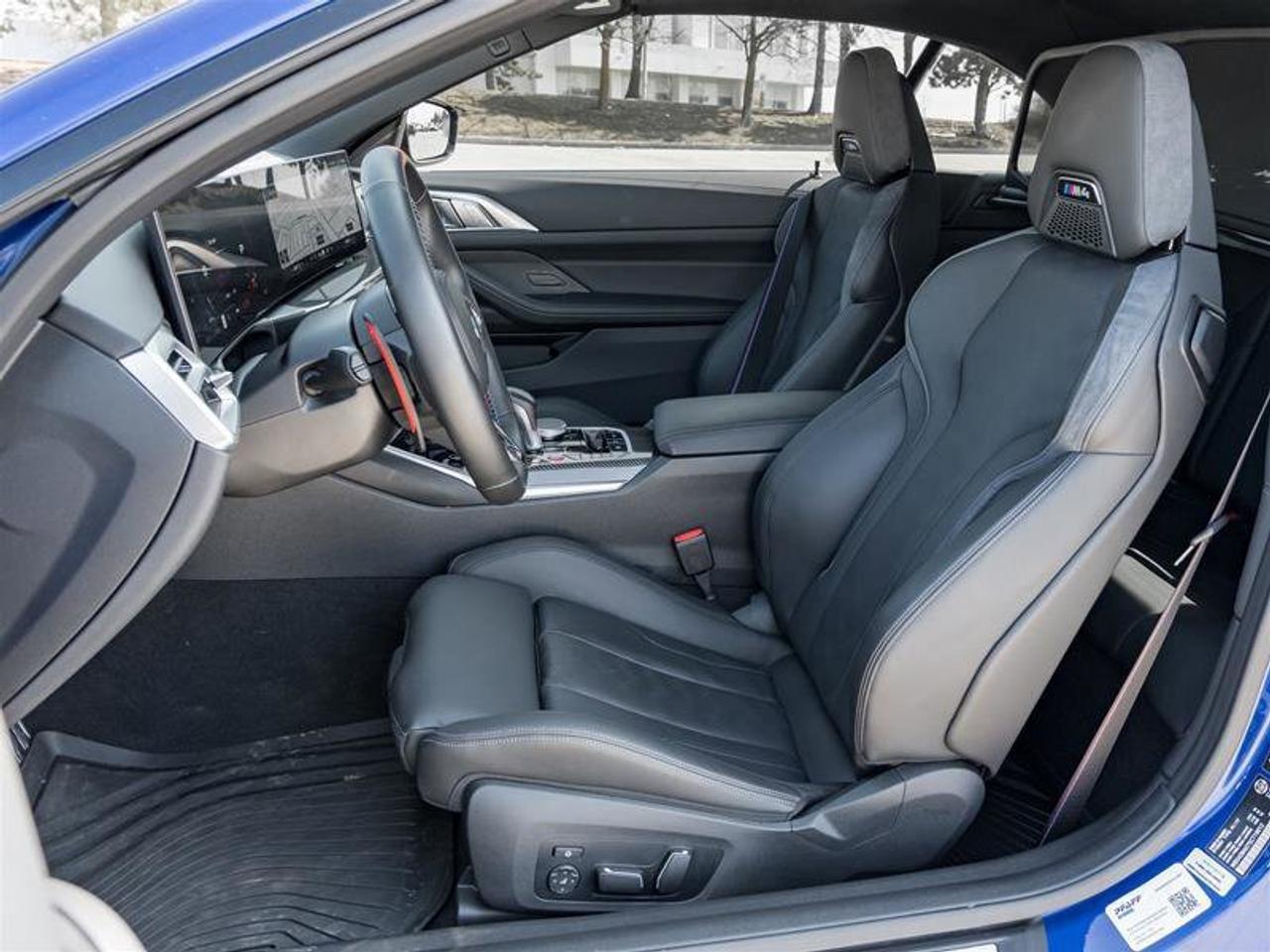 2025 BMW M4 Competition xDrive Cabriolet Premium Pkg Advance D Photo