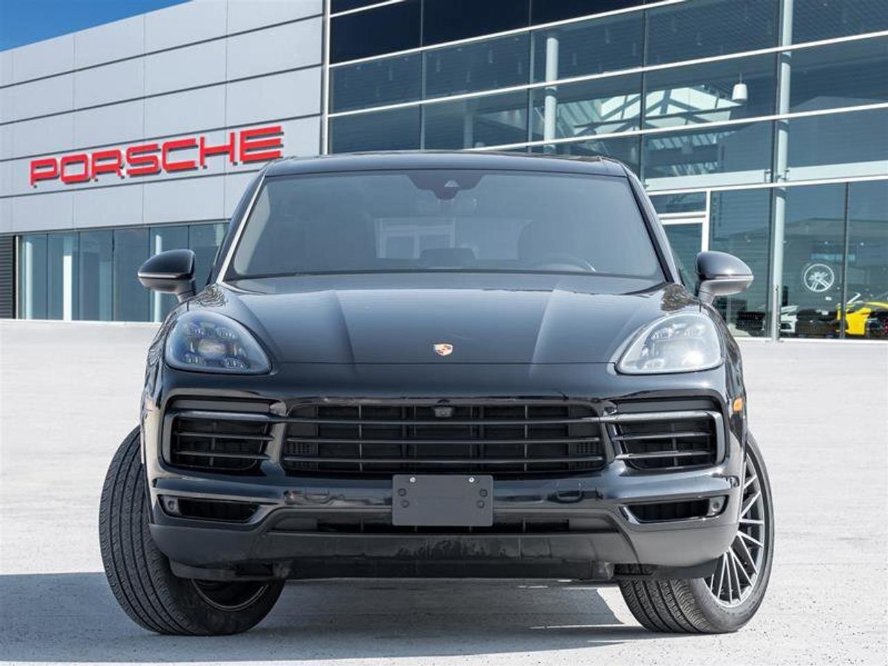 2021 Porsche Cayenne AWD Premium Plus Pkg 21 RS Spyder Design Wheels in Photo