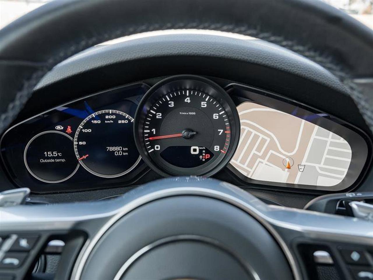 2021 Porsche Cayenne AWD Premium Plus Pkg 21 RS Spyder Design Wheels in Photo