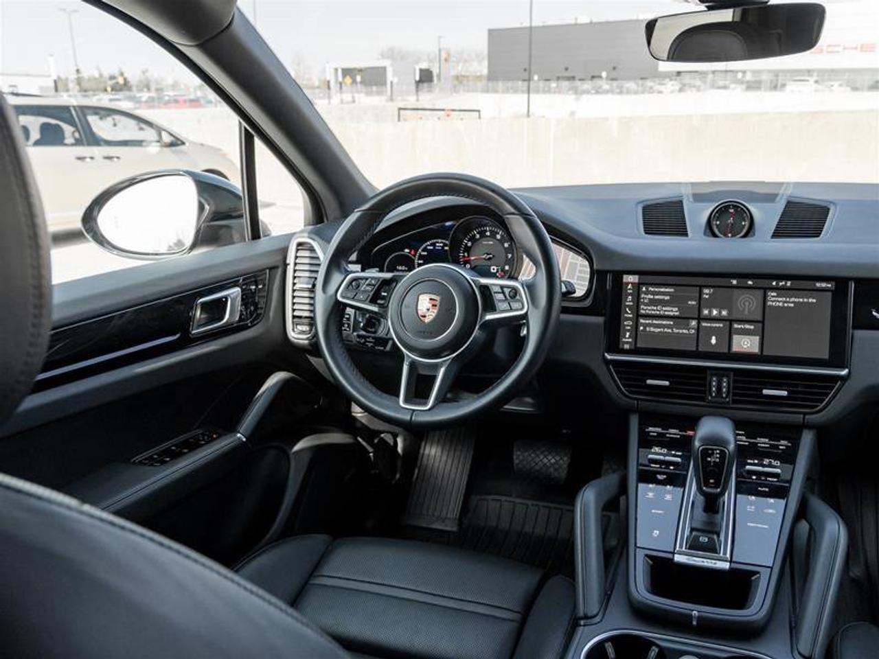 2021 Porsche Cayenne AWD Premium Plus Pkg 21 RS Spyder Design Wheels in Photo