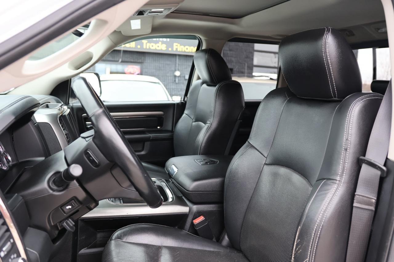 2016 RAM 1500 SPORT 4WD-5.7L HEMI/QUADCAB/R STARTER/NAV/BCAM/P S Photo