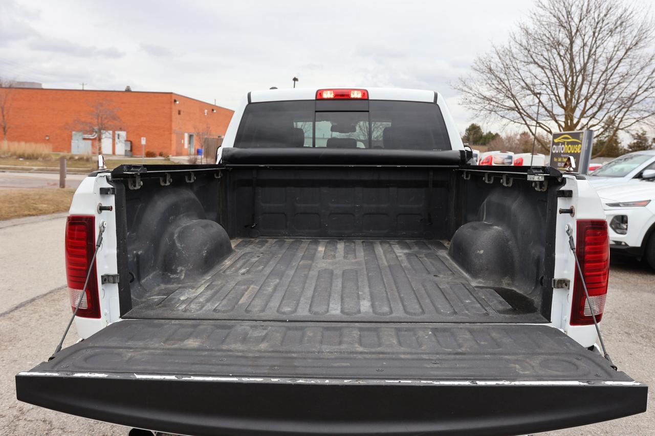 2016 RAM 1500 SPORT 4WD-5.7L HEMI/QUADCAB/R STARTER/NAV/BCAM/P S Photo