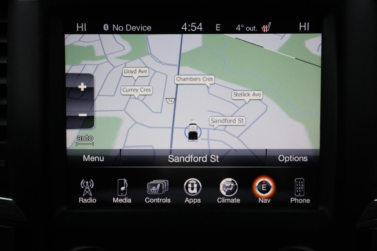 2016 RAM 1500 SPORT 4WD-5.7L HEMI/QUADCAB/R STARTER/NAV/BCAM/P S Photo