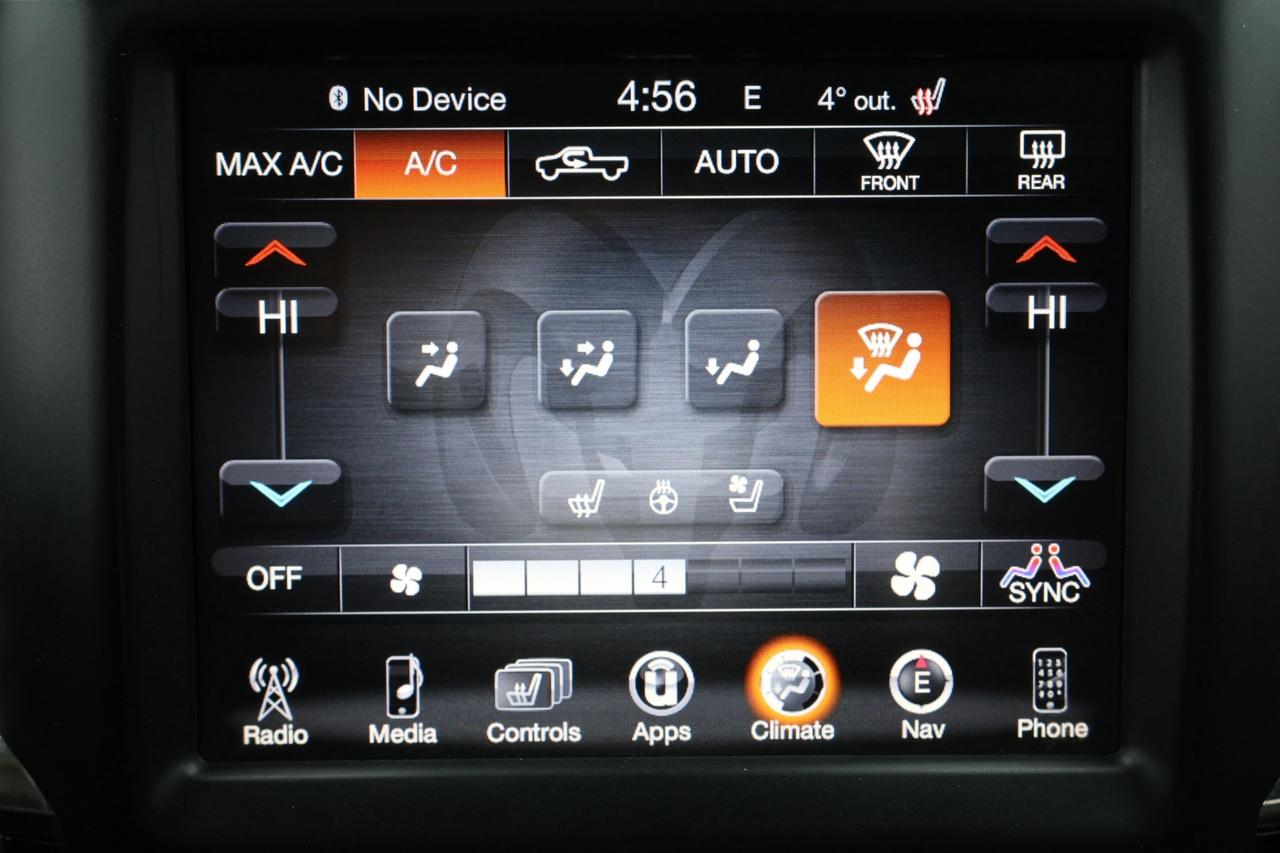 2016 RAM 1500 SPORT 4WD-5.7L HEMI/QUADCAB/R STARTER/NAV/BCAM/P S Photo