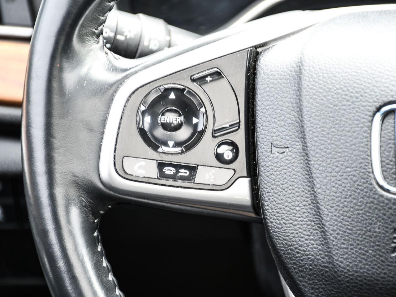 2020 Honda CR-V Touring Panoramic Sunroof   Heated Leather Seats Photo