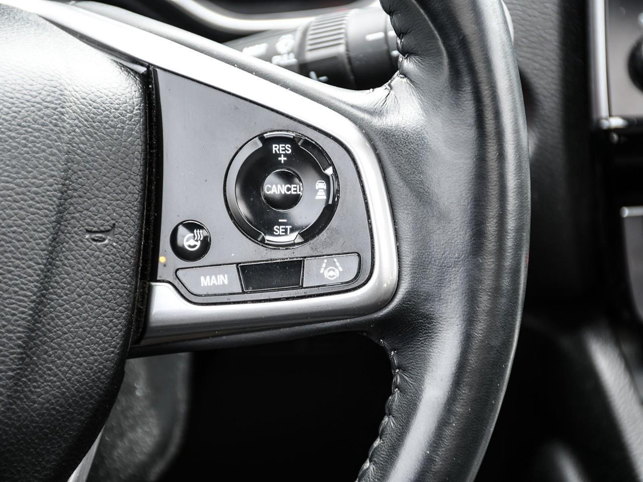 2020 Honda CR-V Touring Panoramic Sunroof   Heated Leather Seats Photo