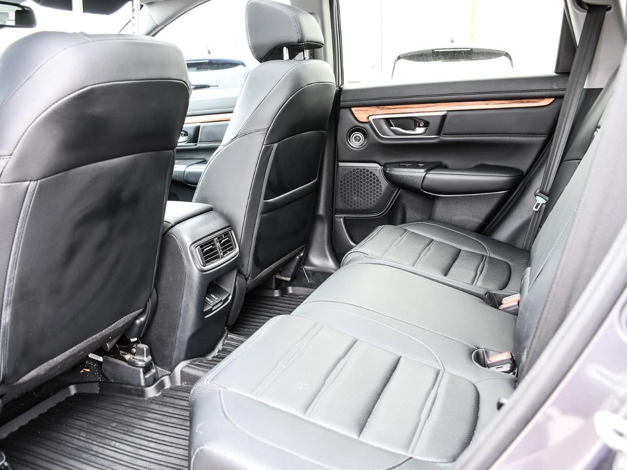 2020 Honda CR-V Touring Panoramic Sunroof   Heated Leather Seats Photo