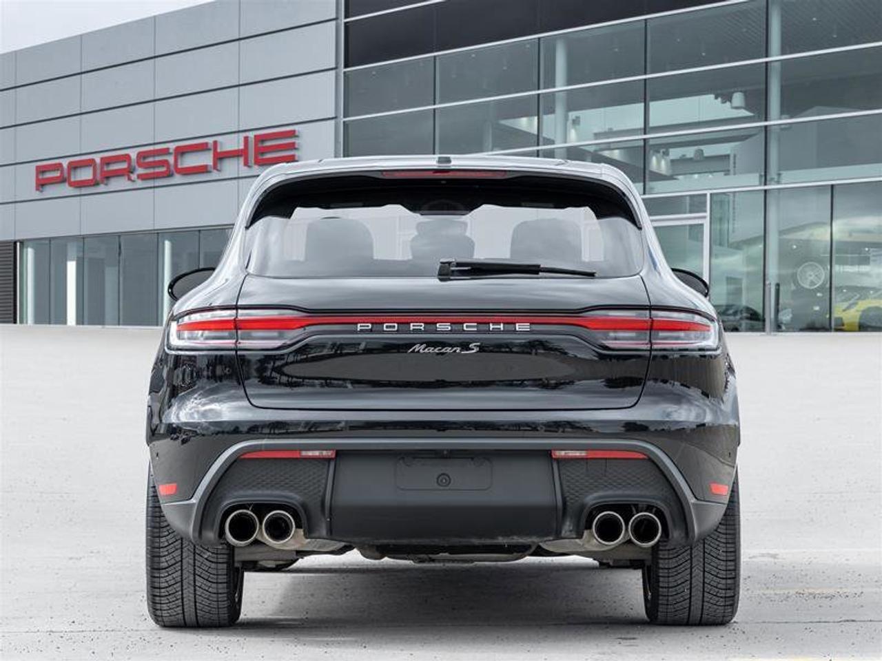 2022 Porsche Macan S AWD Premium Pkg Plus Burmester® High-End Surroun Photo