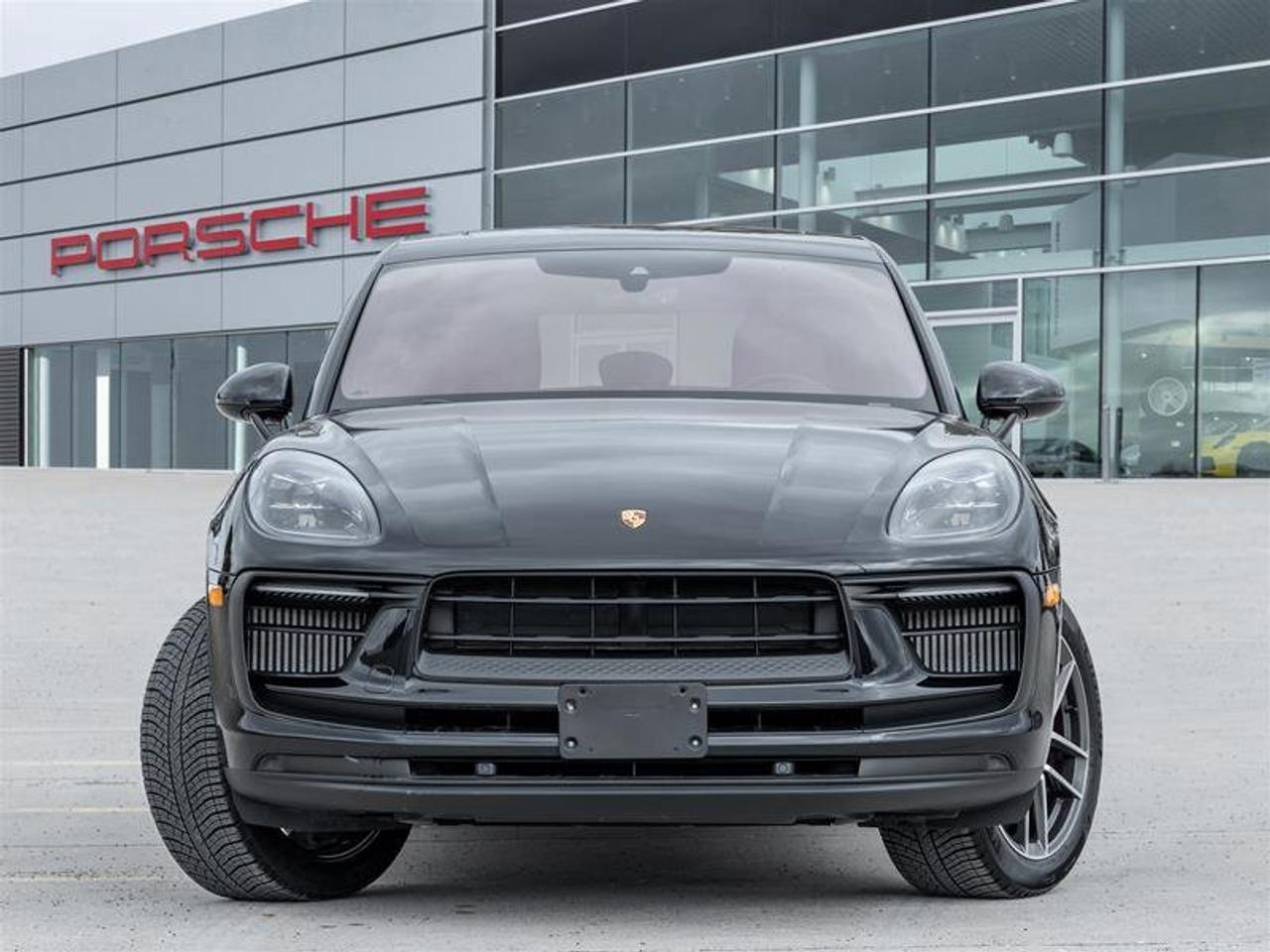 2022 Porsche Macan S AWD Premium Pkg Plus Burmester® High-End Surroun Photo