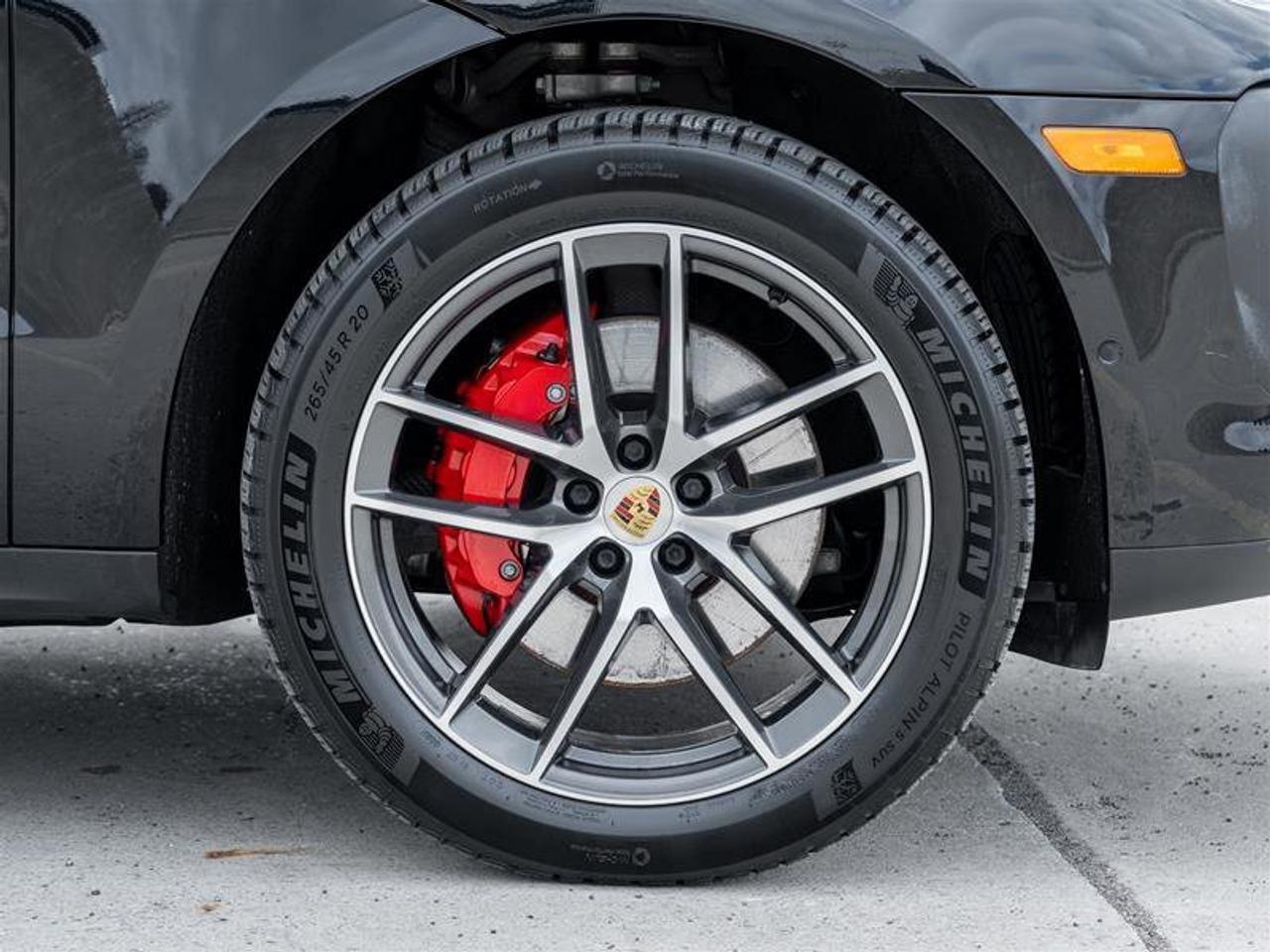 2022 Porsche Macan S AWD Premium Pkg Plus Burmester® High-End Surroun Photo