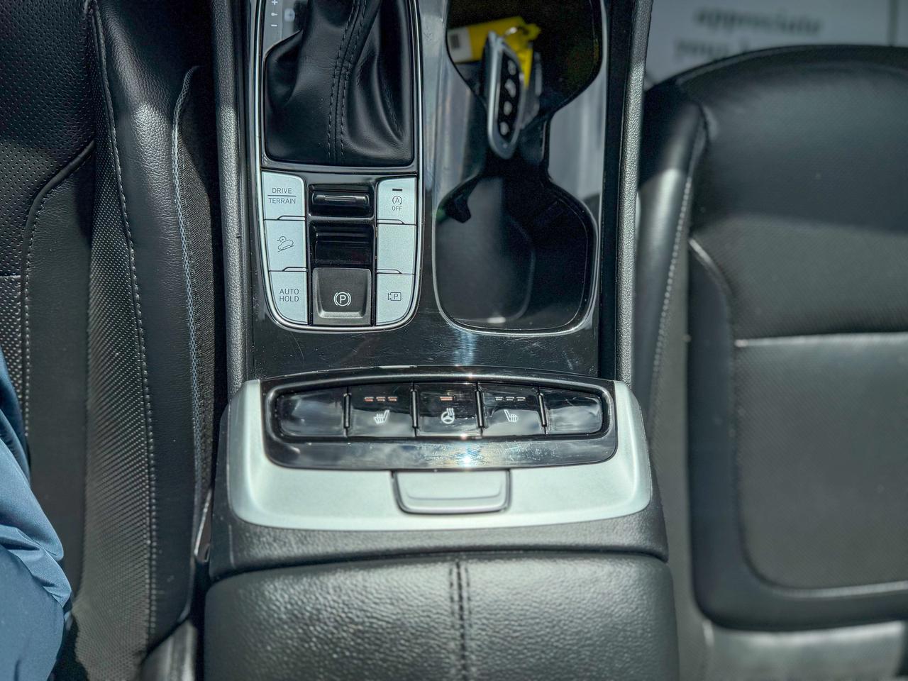 2022 Hyundai Tucson Preferred-Trend Pkg/I OWNER/BSM/REMOTE/PANO/CAMERA Photo