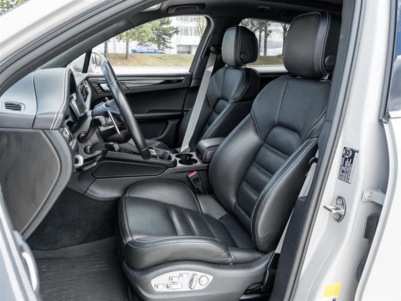 2023 Porsche Macan S AWD Premium Pkg Plus 21 Exclusive Design Sport W Photo