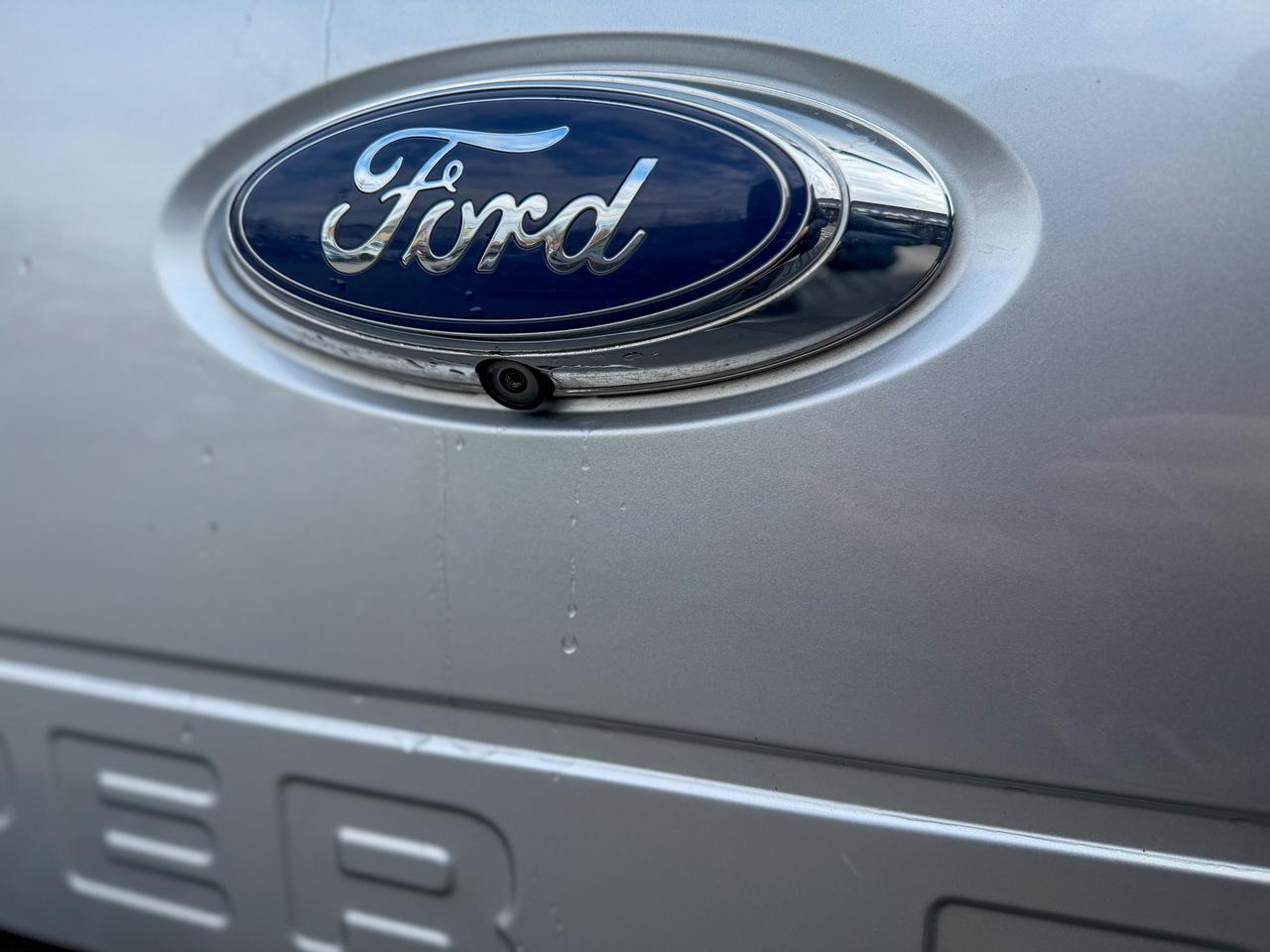 2016 Ford F-250 4WD Extended Cab 142 XLT/CAMERA/REMOTE/6.2L/LOW KM Photo