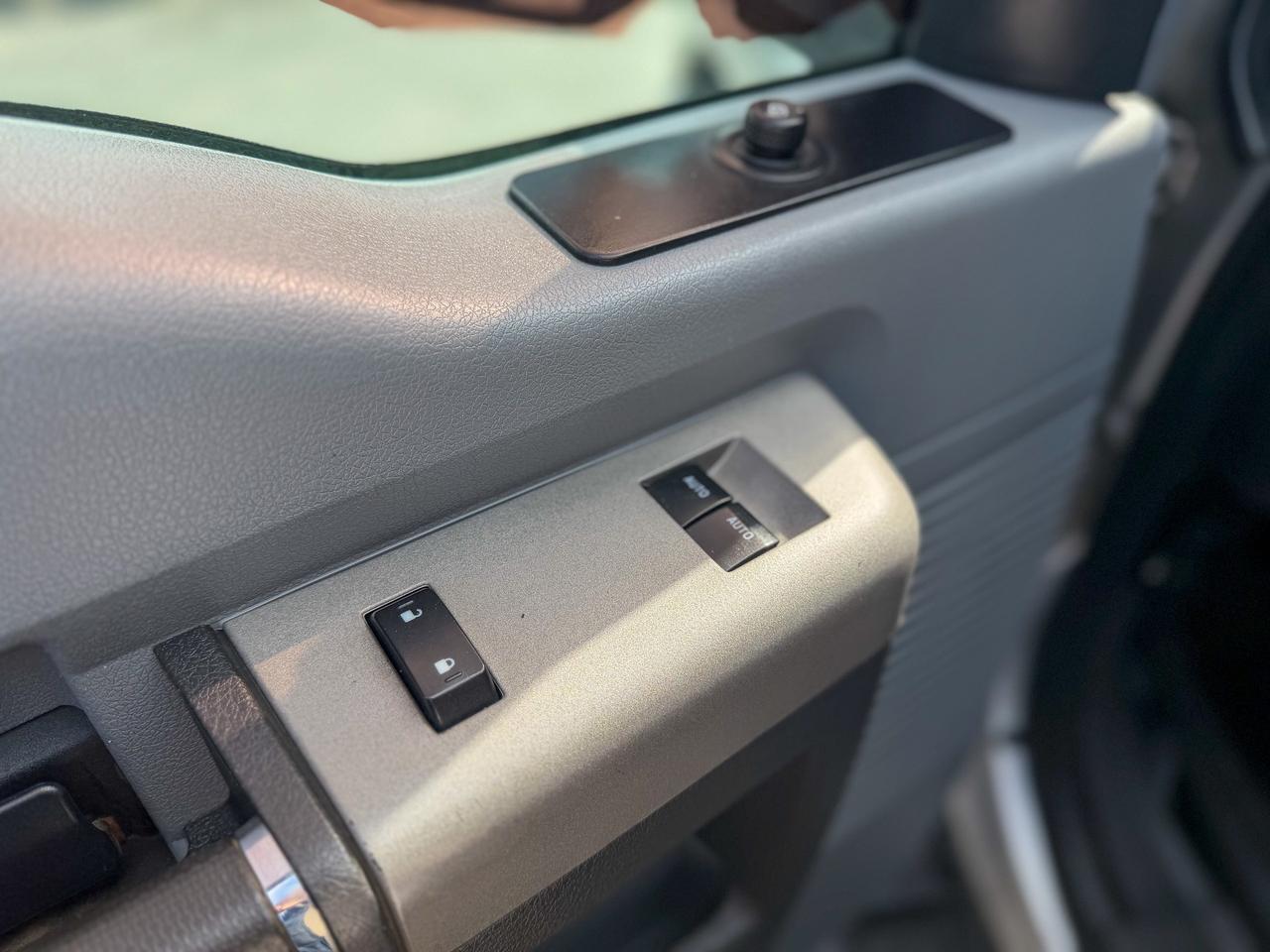 2016 Ford F-250 4WD Extended Cab 142 XLT/CAMERA/REMOTE/6.2L/LOW KM Photo