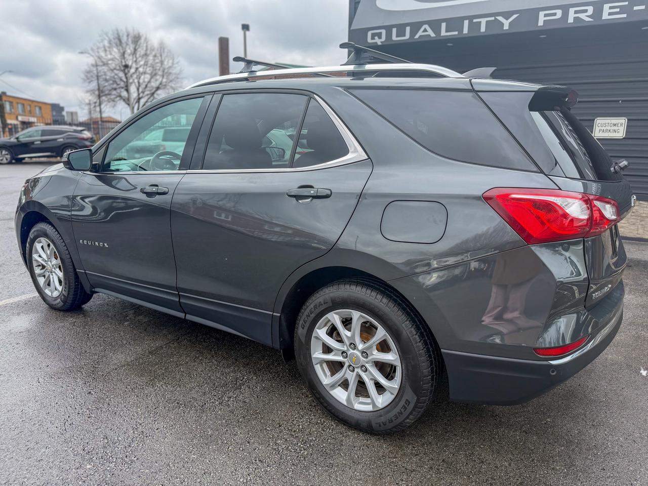 2018 Chevrolet Equinox AWD 4dr LT w-1LT Photo