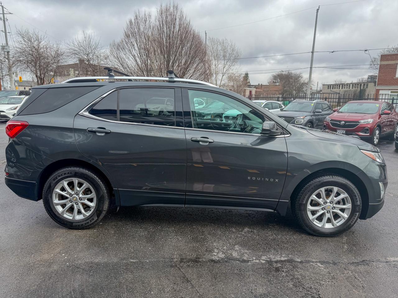 2018 Chevrolet Equinox AWD 4dr LT w-1LT Photo