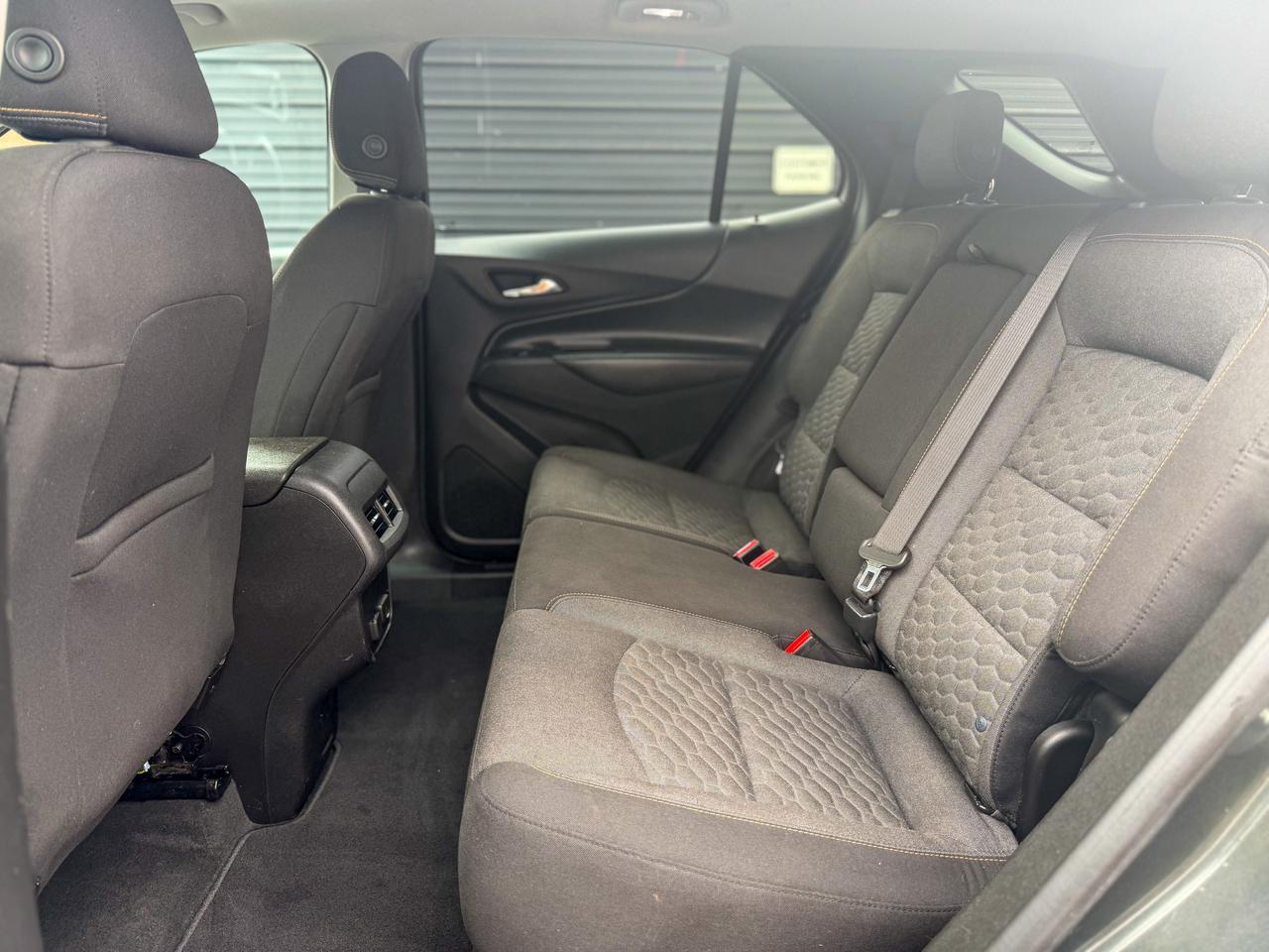 2018 Chevrolet Equinox AWD 4dr LT w-1LT Photo