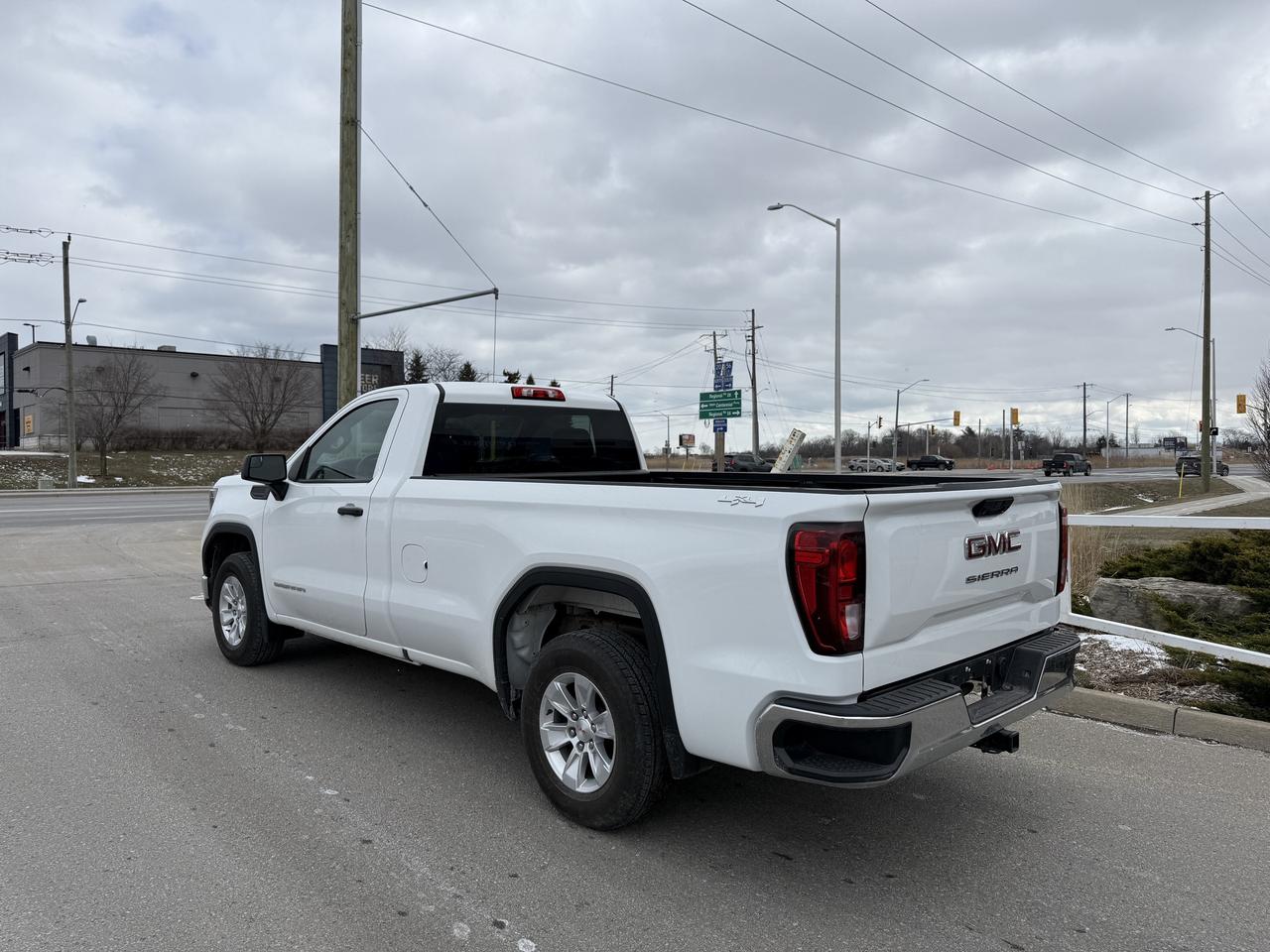 2023 GMC Sierra 1500 Pro   5.3L V8   4x4   LONG BOX   APPLE CARPLAY Photo2