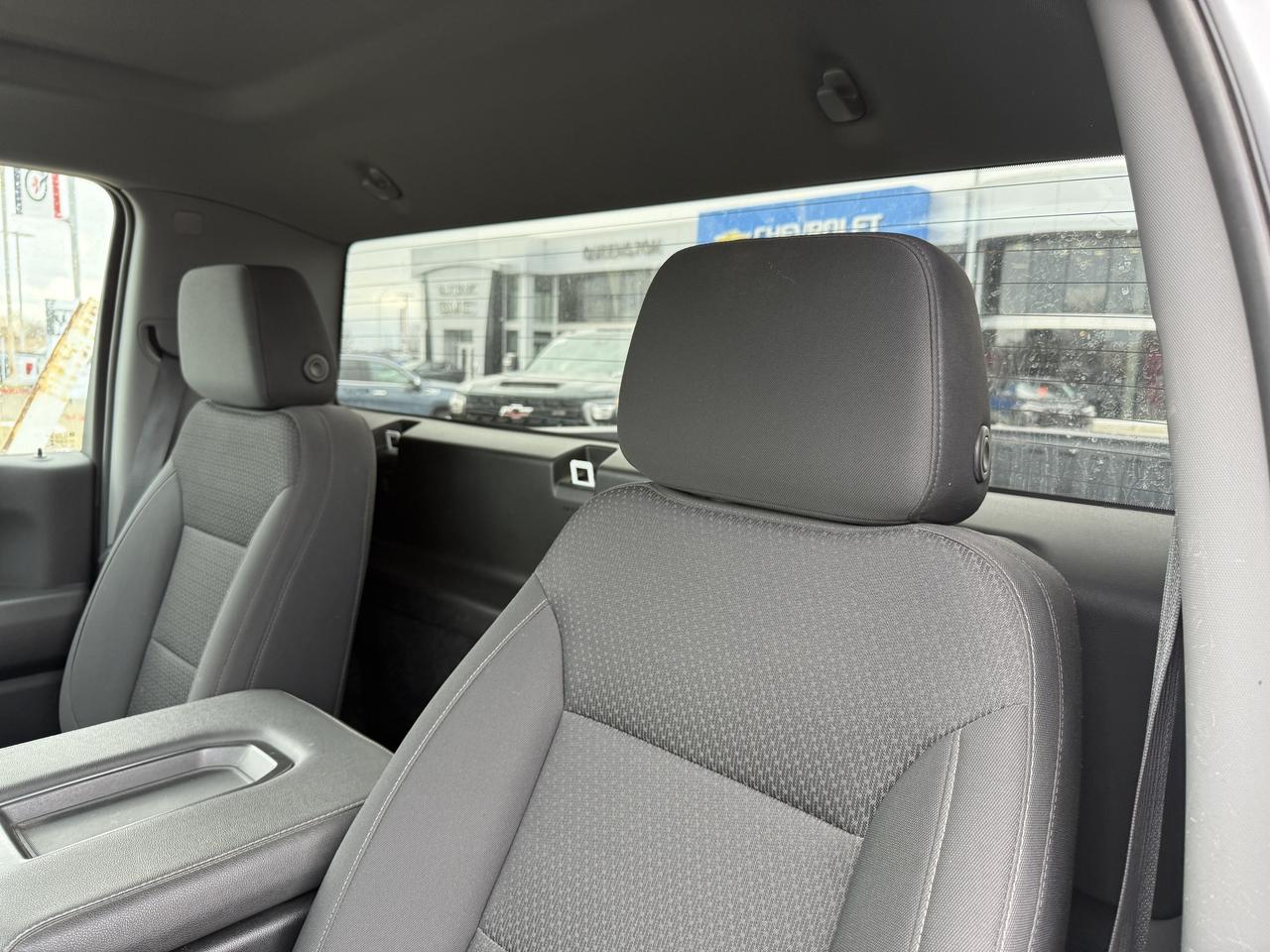 2023 GMC Sierra 1500 Pro   5.3L V8   4x4   LONG BOX   APPLE CARPLAY Photo