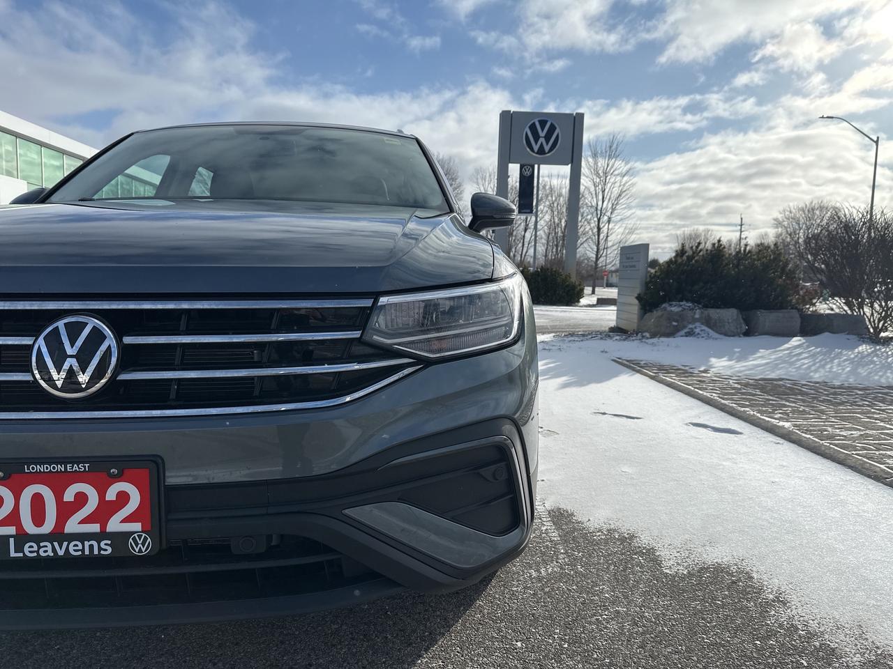 2022 Volkswagen Tiguan Trendline 4Motion Photo