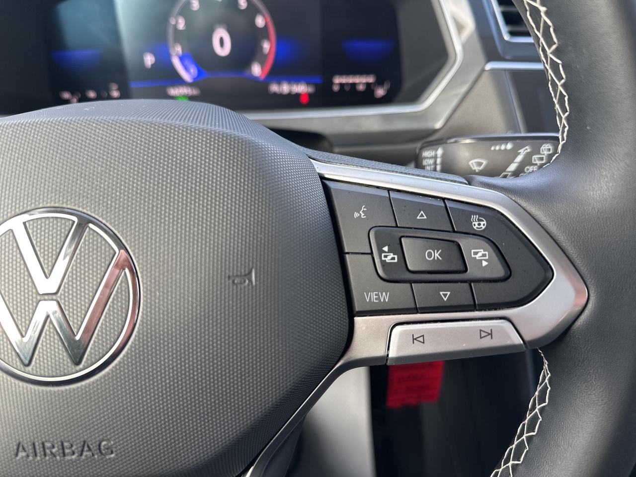 2022 Volkswagen Tiguan Trendline 4Motion Photo