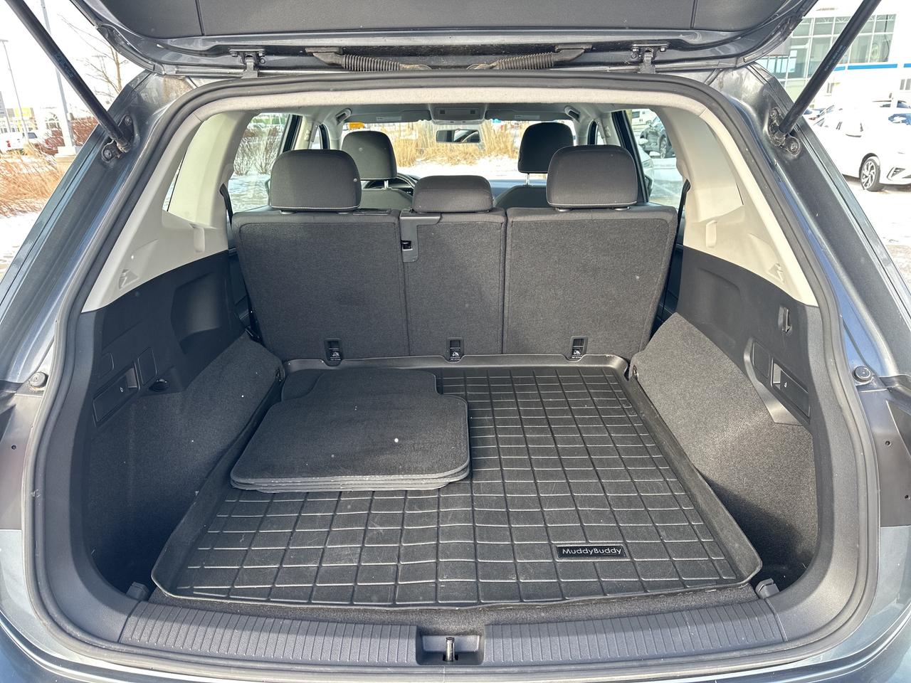 2022 Volkswagen Tiguan Trendline 4Motion Photo