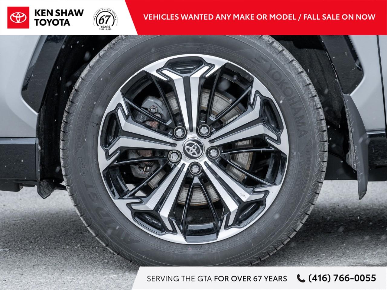 2024 Toyota RAV4 Prime XSE 4dr All-Wheel Drive Photo4