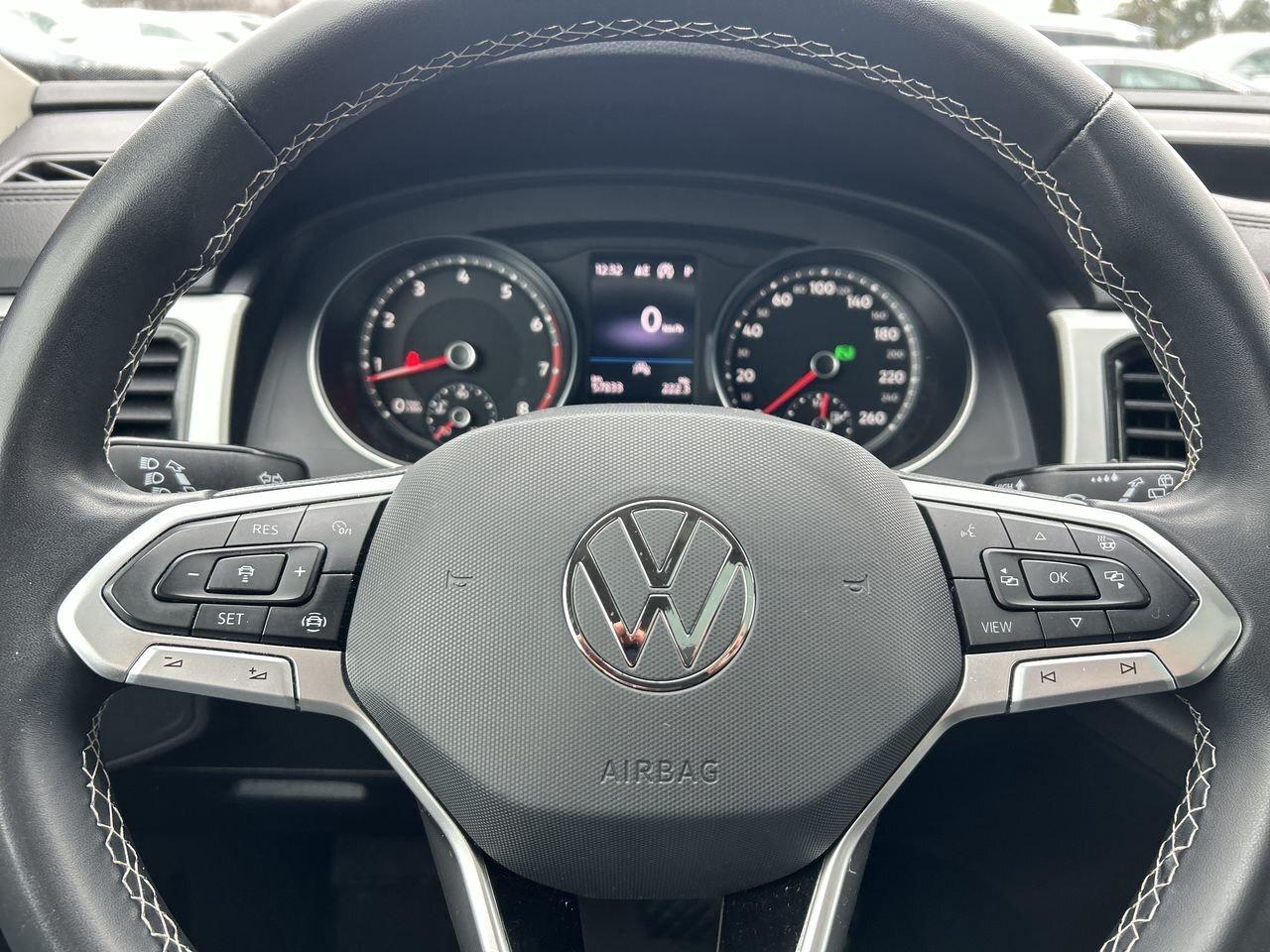 2021 Volkswagen Atlas Highline 3.6L 8sp at w/Tip 4MOTION Sunroof  Alloy Photo