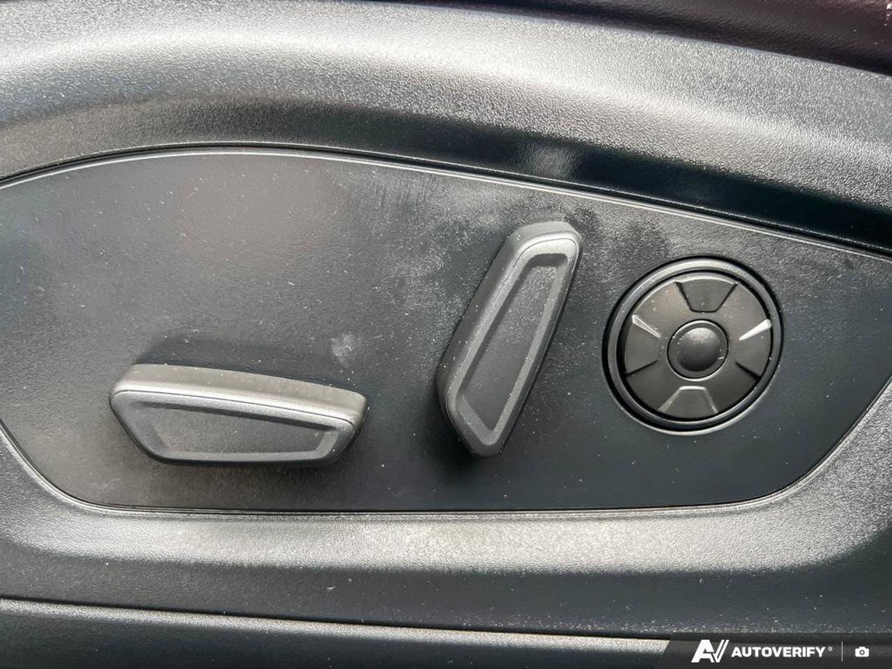 2025 Ford Explorer Platinum   HTD STEER WHEEL   HTD SEATS Photo