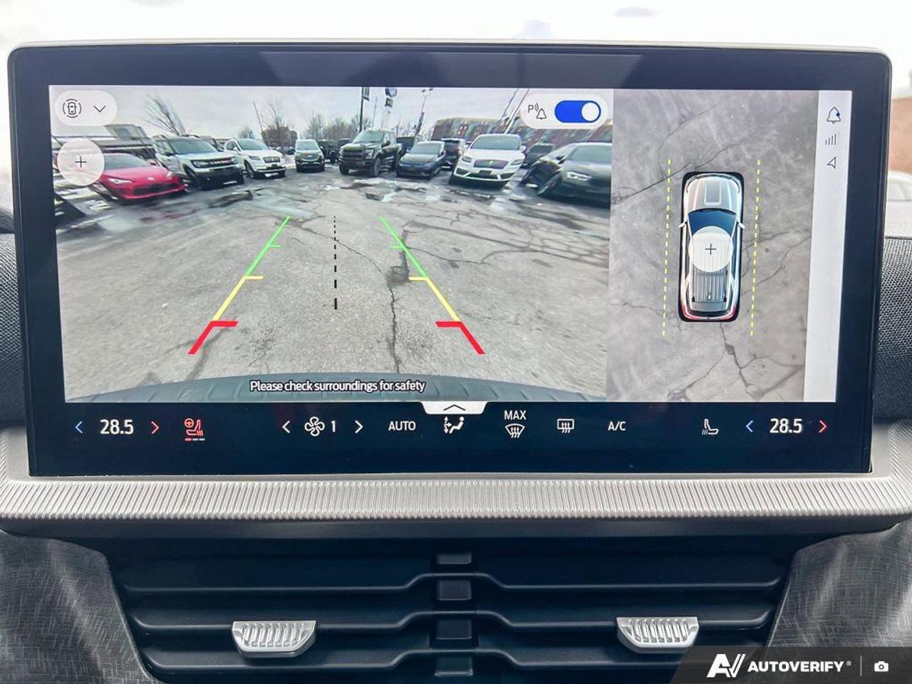 2025 Ford Explorer Platinum   HTD STEER WHEEL   HTD SEATS Photo