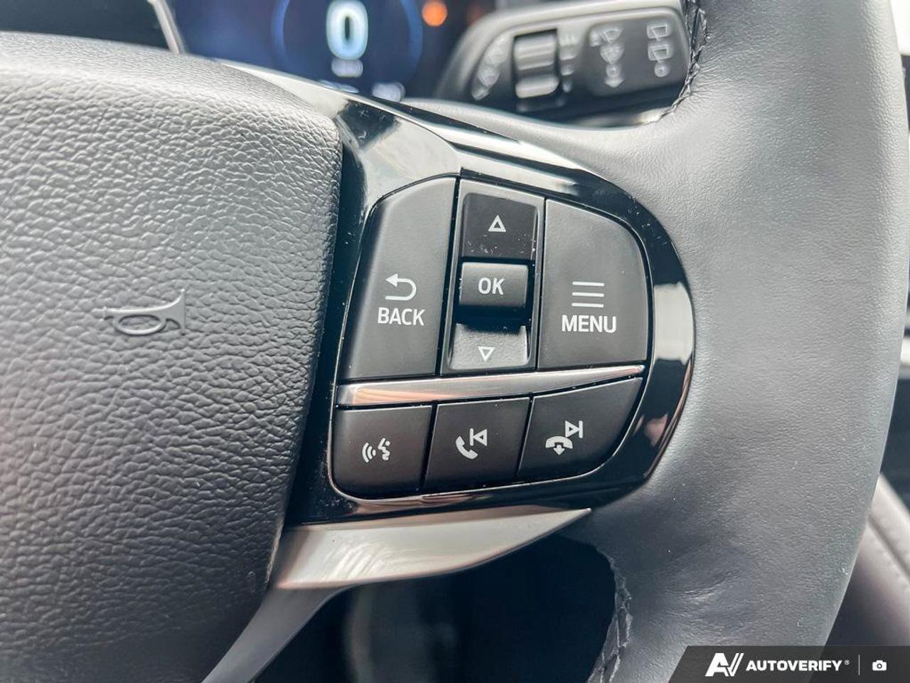 2025 Ford Explorer Platinum   HTD STEER WHEEL   HTD SEATS Photo