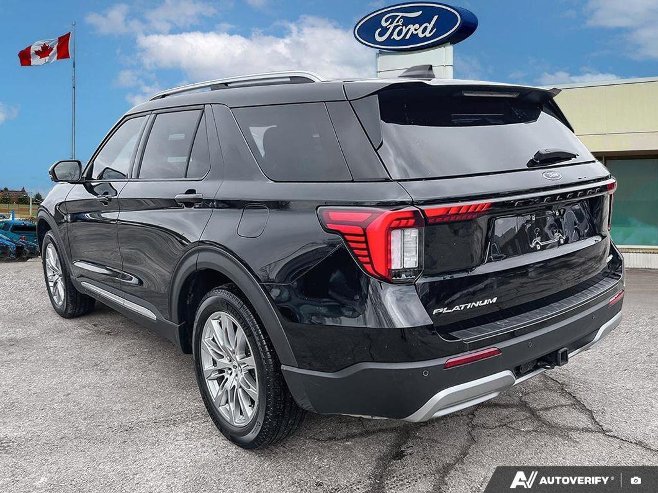 2025 Ford Explorer Platinum   HTD STEER WHEEL   HTD SEATS Photo