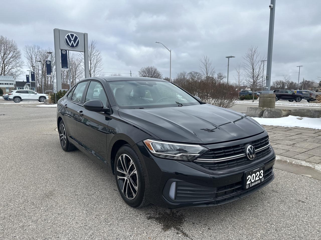 2023 Volkswagen Jetta Comfortline AUTO Photo3