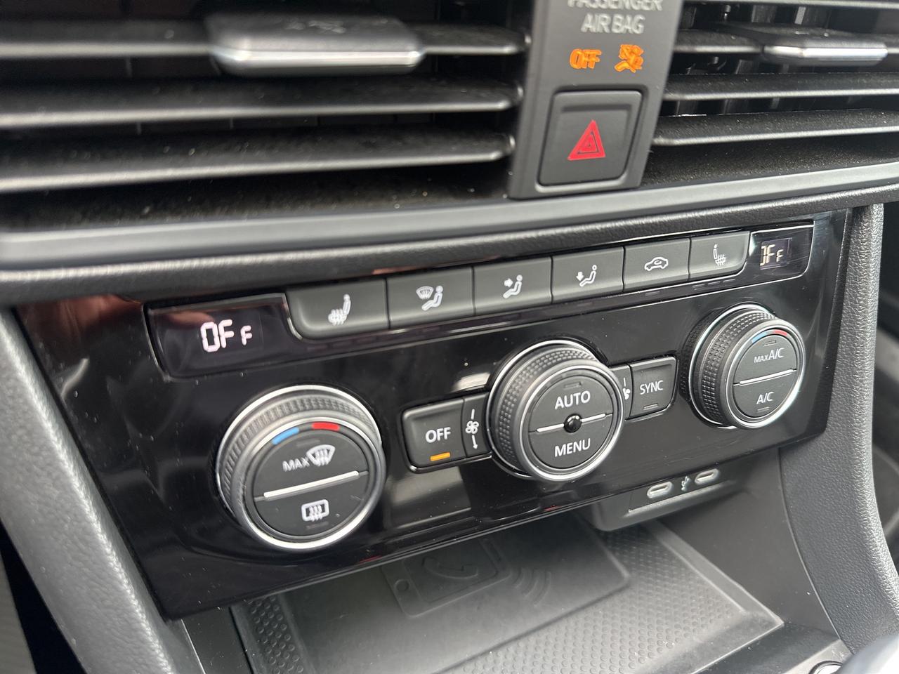 2023 Volkswagen Jetta Comfortline AUTO Photo