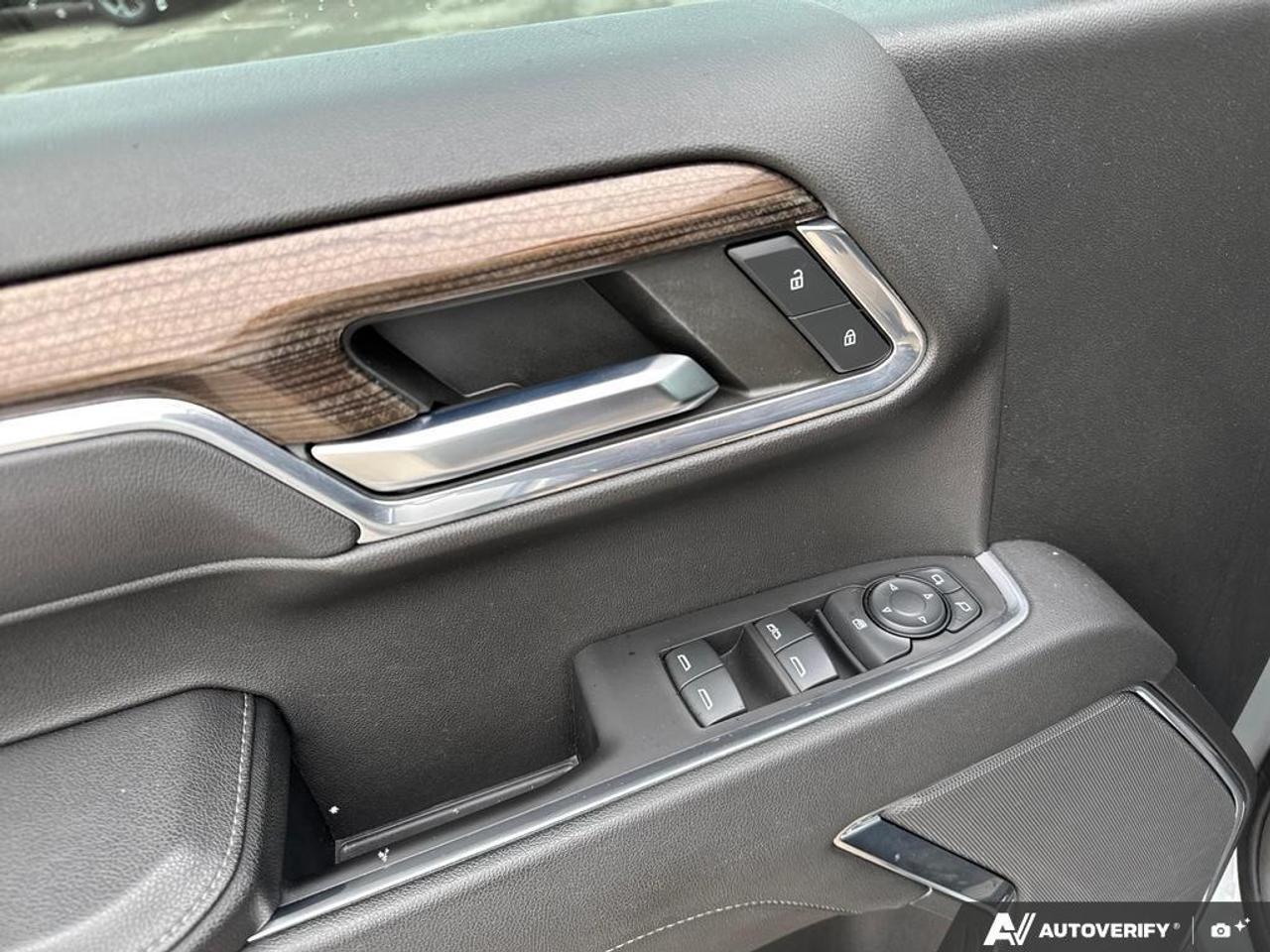 2023 Chevrolet Silverado 1500 RST   6.2L V8   TONNEAU COVER   NO CLAIMS Photo