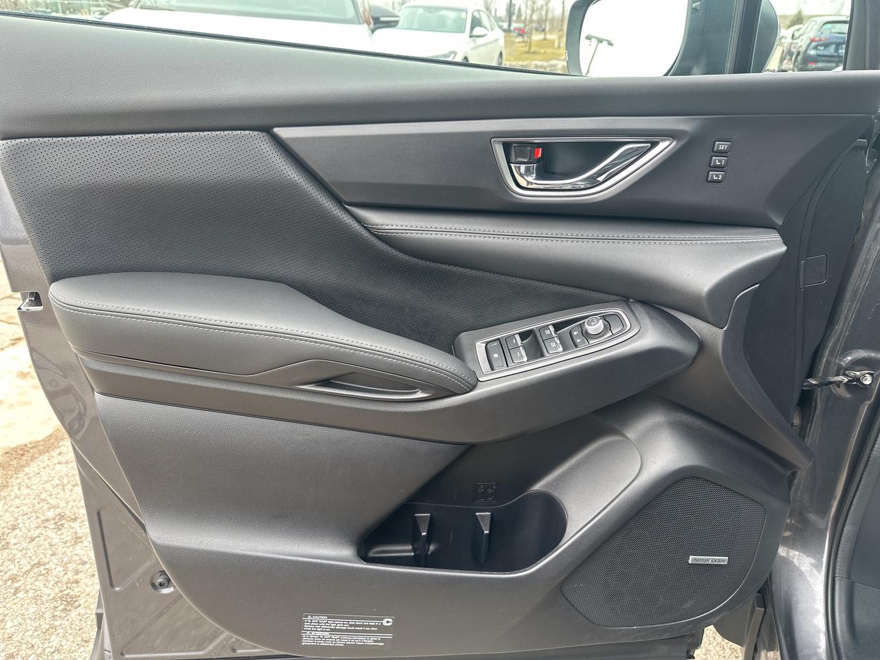 2024 Subaru ASCENT Limited 7-Passenger Photo