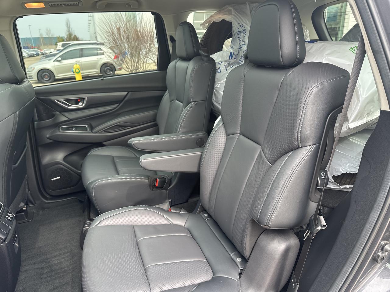 2024 Subaru ASCENT Limited 7-Passenger Photo