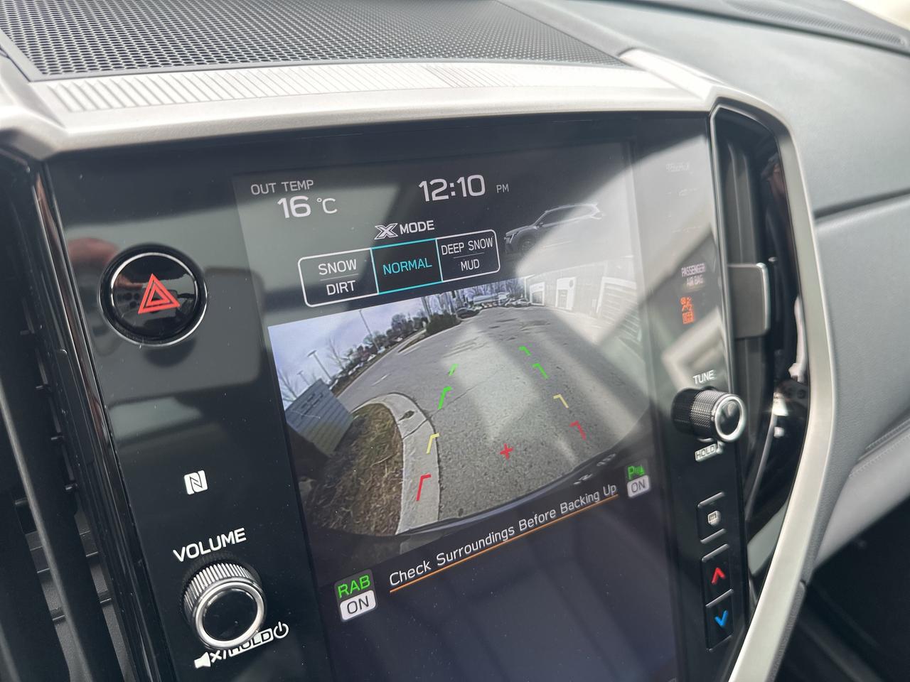 2024 Subaru ASCENT Limited 7-Passenger Photo