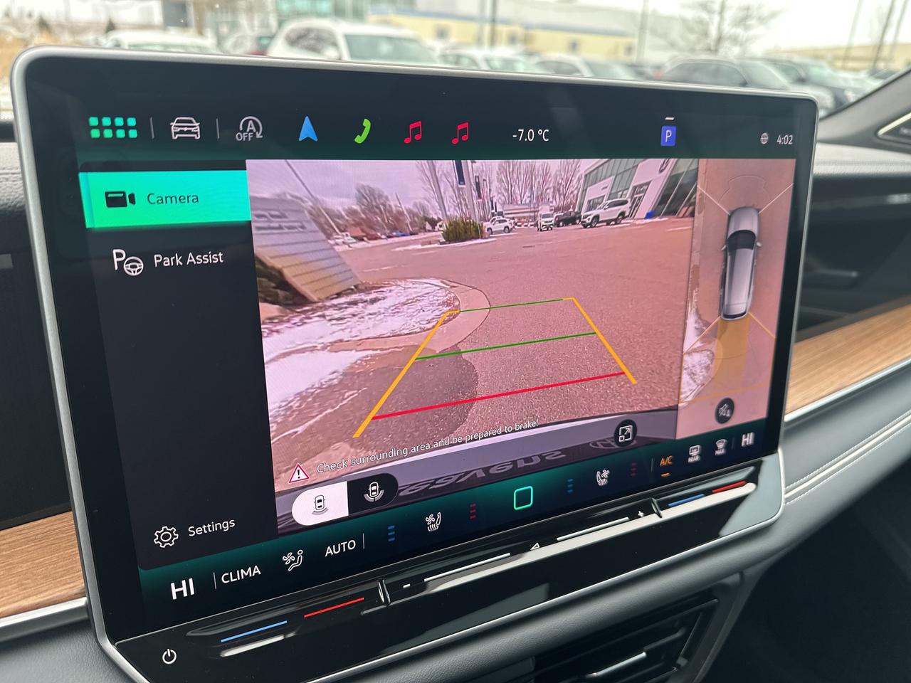 2025 Volkswagen Tiguan HIGHLINE R-LINE 4MOTION Photo