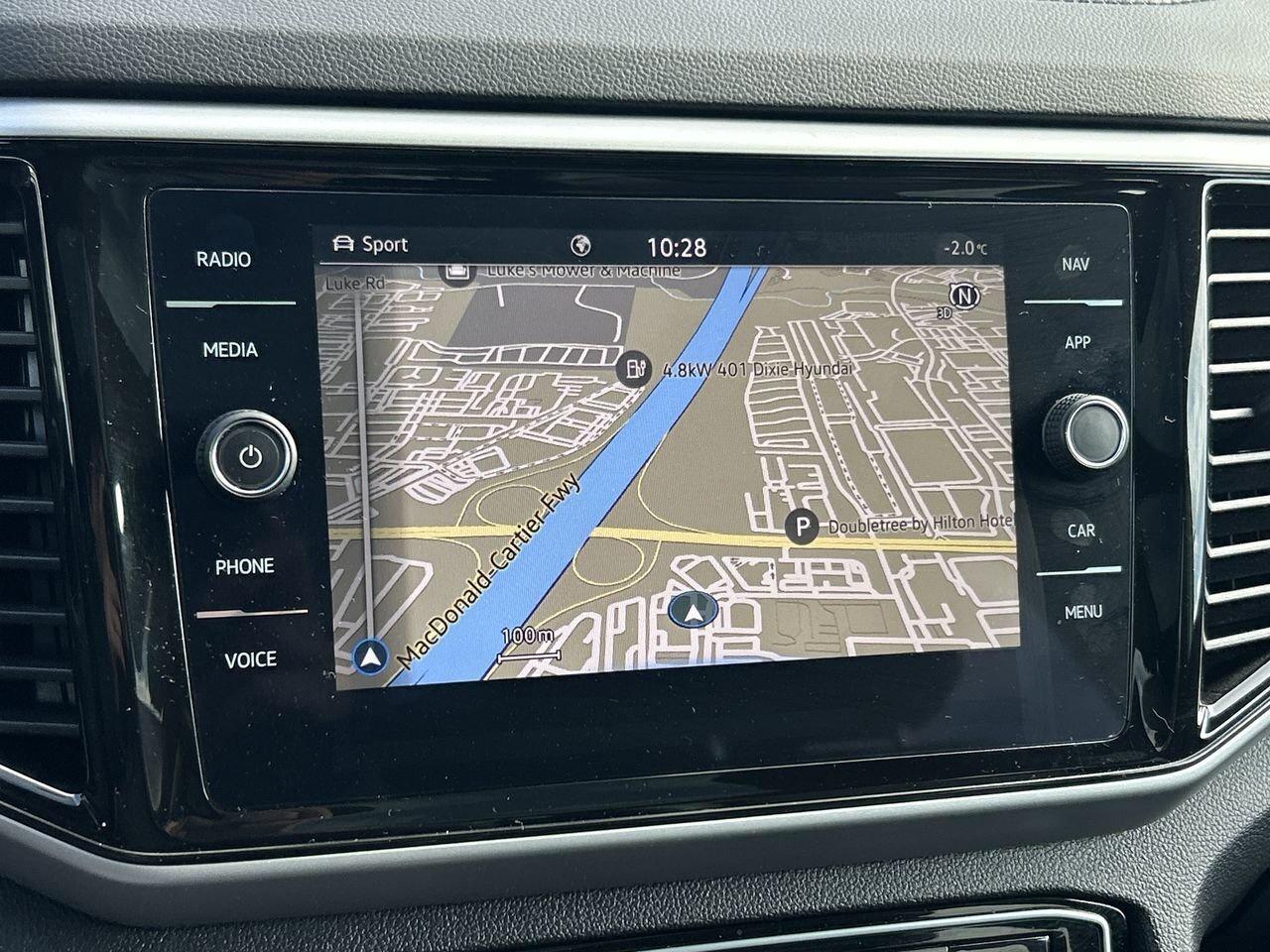 2023 Volkswagen Atlas Cross Sport Execline 3.6L 8sp at w/Tip 4MOTION Sunroof  Leathe Photo