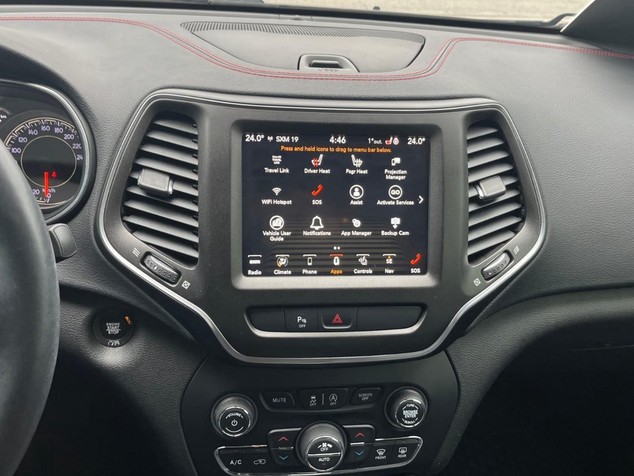 2019 Jeep Cherokee TRAILHAWK XTRA CLEAN LOCAL TRADE Photo