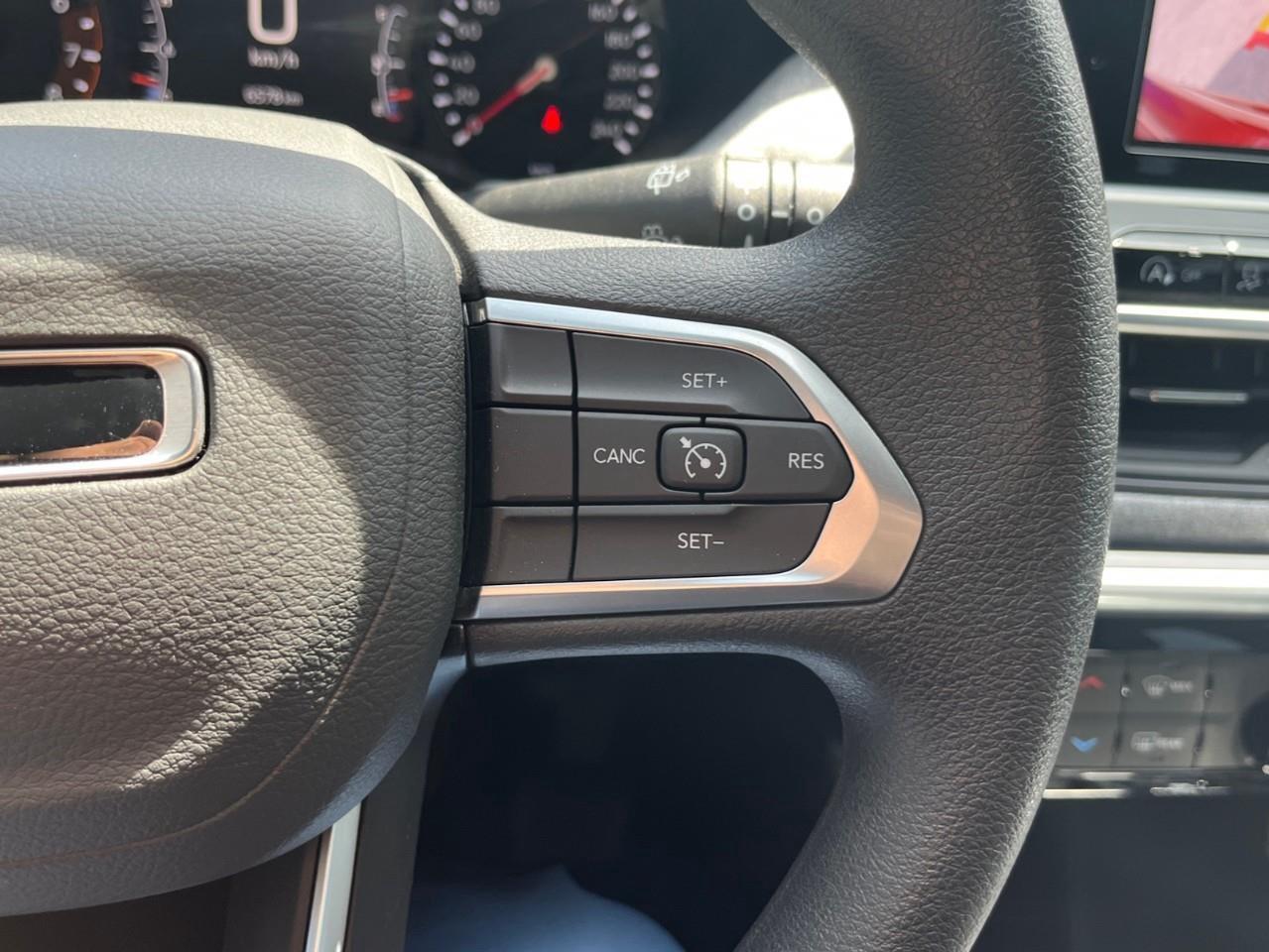 2025 Jeep Compass SPORT NEARLY NEW LOCAL TRADE! Photo