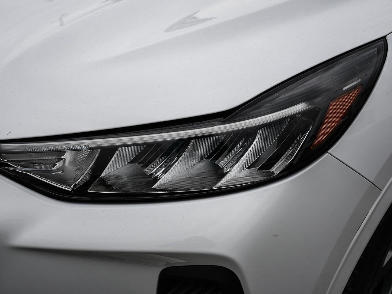 2023 Ford Escape ST-Line Heated Seats   Lane Keeping Aid   BLIS Photo