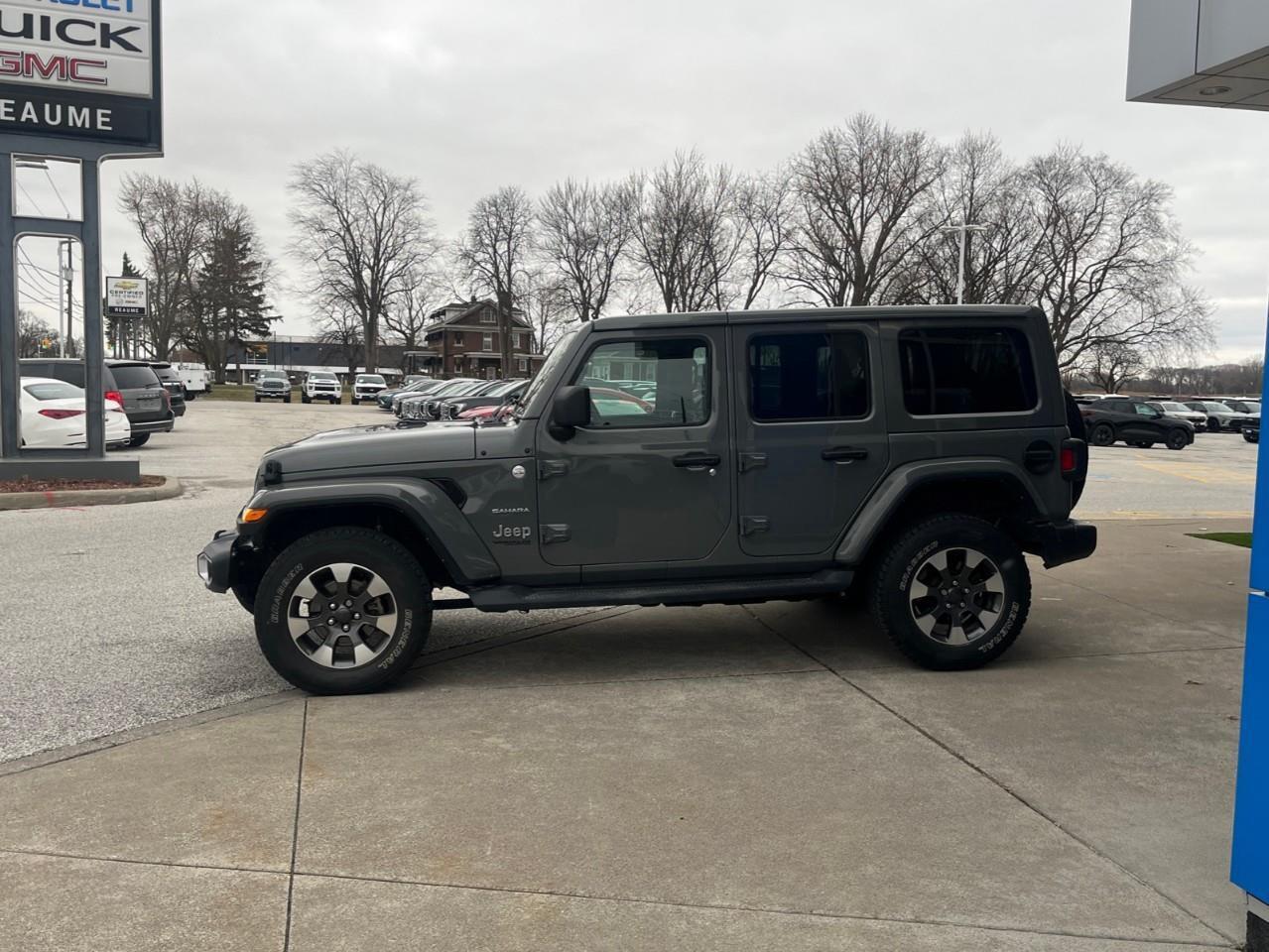 2021 Jeep WRANGLER UNLIMITED UNLIMITED SAHARA JEEP SEASON! Photo