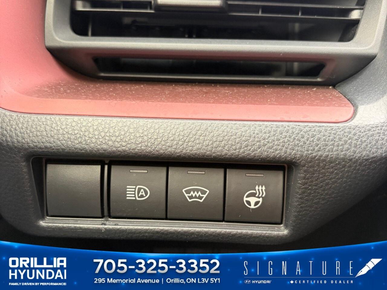 2023 Toyota Prius Prime SE Auto Photo