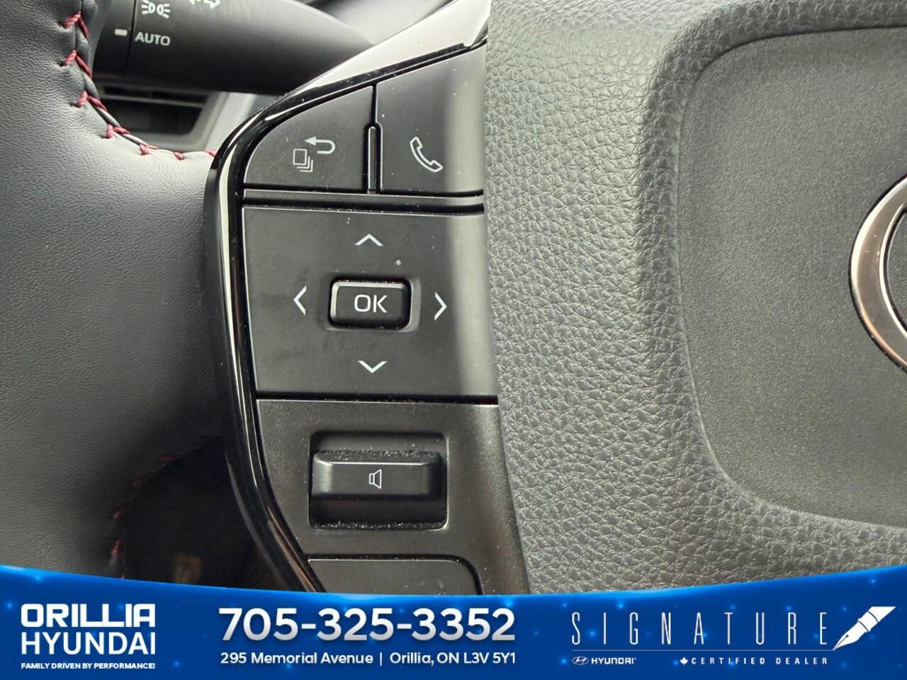 2023 Toyota Prius Prime SE Auto Photo