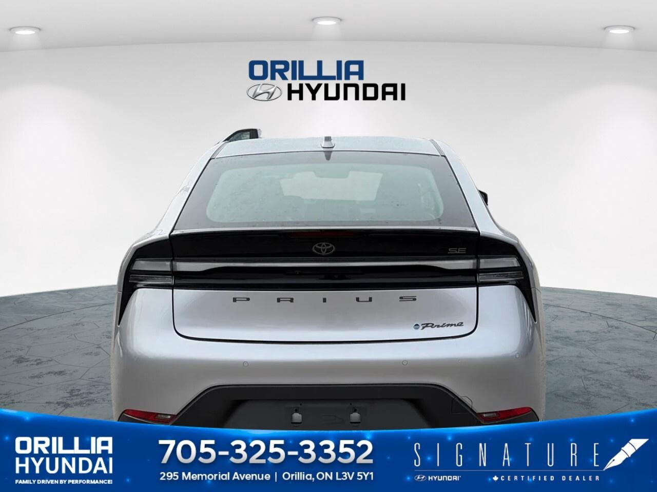 2023 Toyota Prius Prime SE Auto Photo