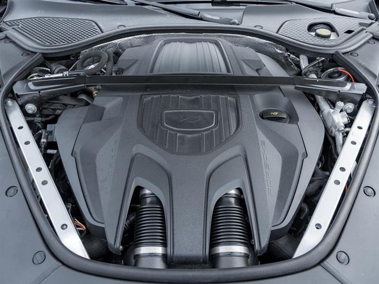 2026 Porsche Panamera 4 E-Hybrid AWD 2 Sets of Tires & Rims Premium Pkg Photo