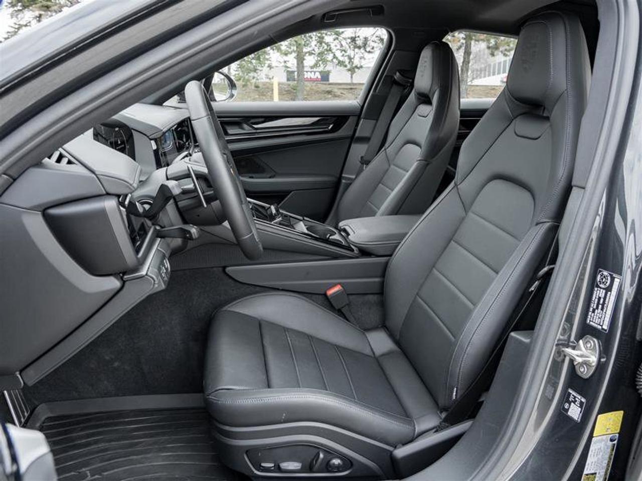 2026 Porsche Panamera 4 E-Hybrid AWD 2 Sets of Tires & Rims Premium Pkg Photo